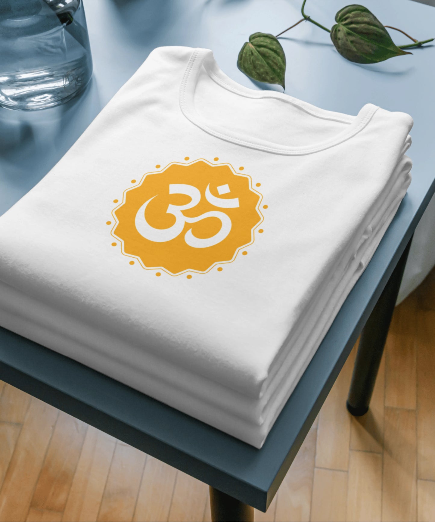 Om symbol White T-shirt